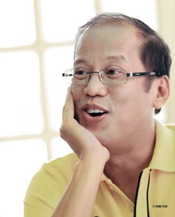 One solitary public servant