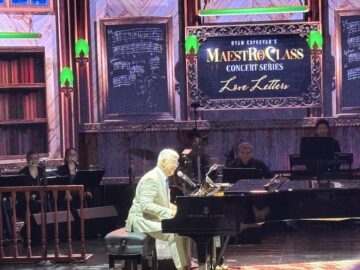 LOVE LETTERS ALL CAPS!